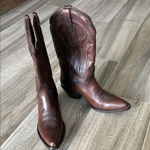 Dan Post Brown Heeled Boots